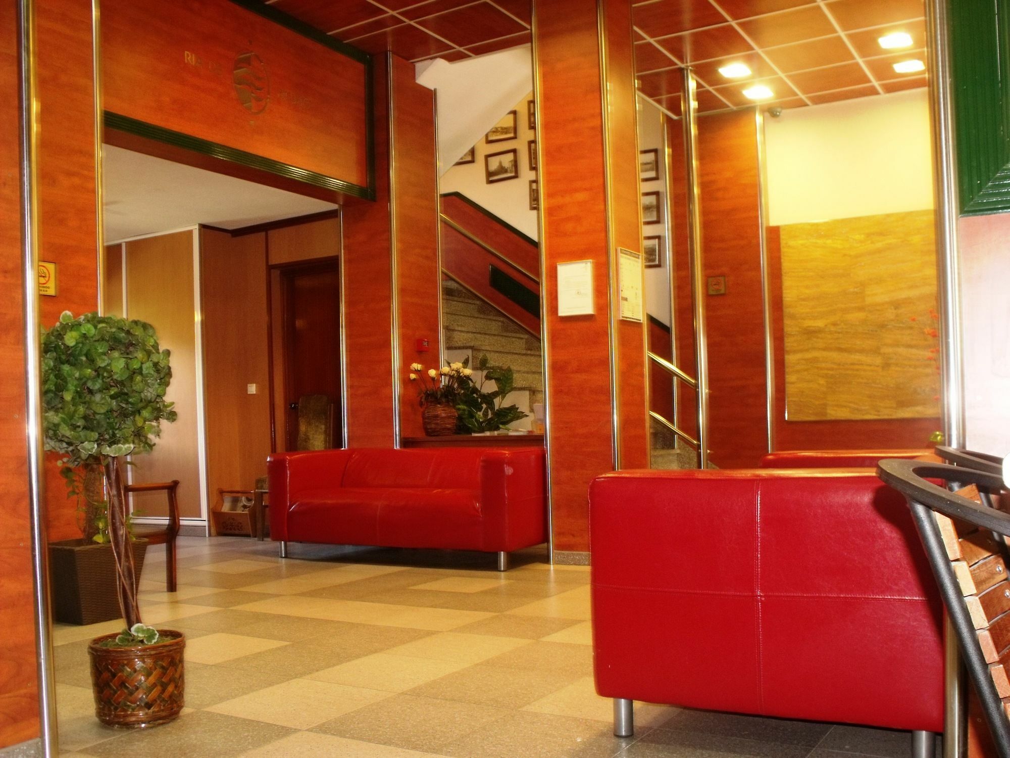 Hotel Ria De Bilbao Exterior photo